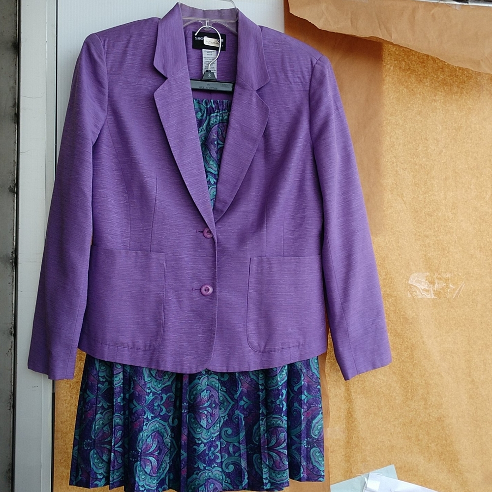 Blazer & Skirt Sag Harbor 2 Pc Suit 100% SilkVintage EUC